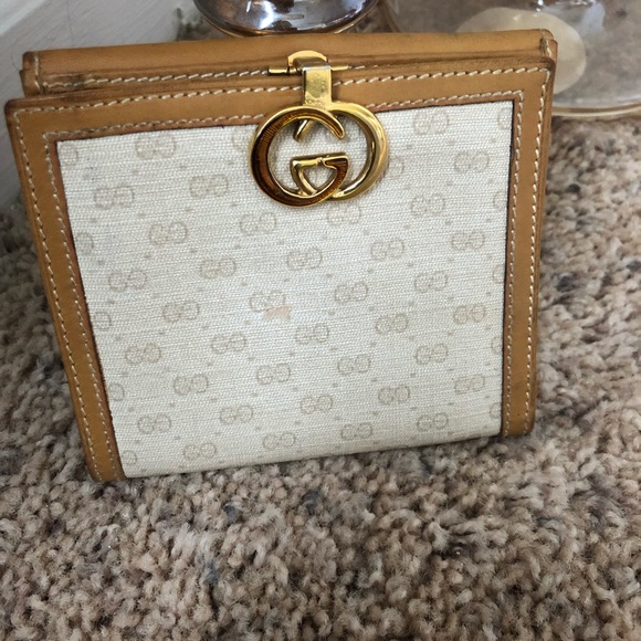 Gucci Handbags - Gucci Micro GG Wallet